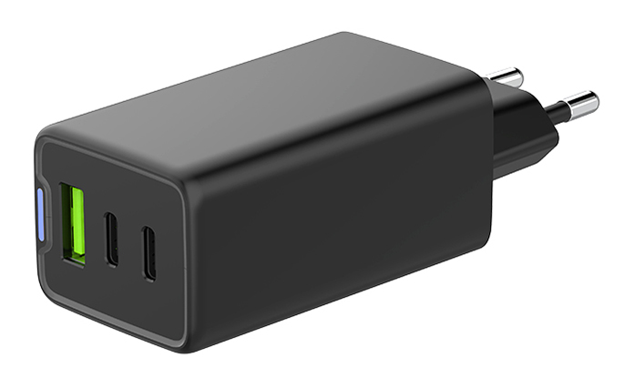 65W GAN USB Charger PD 2 USB-C + 1 USB-A Black