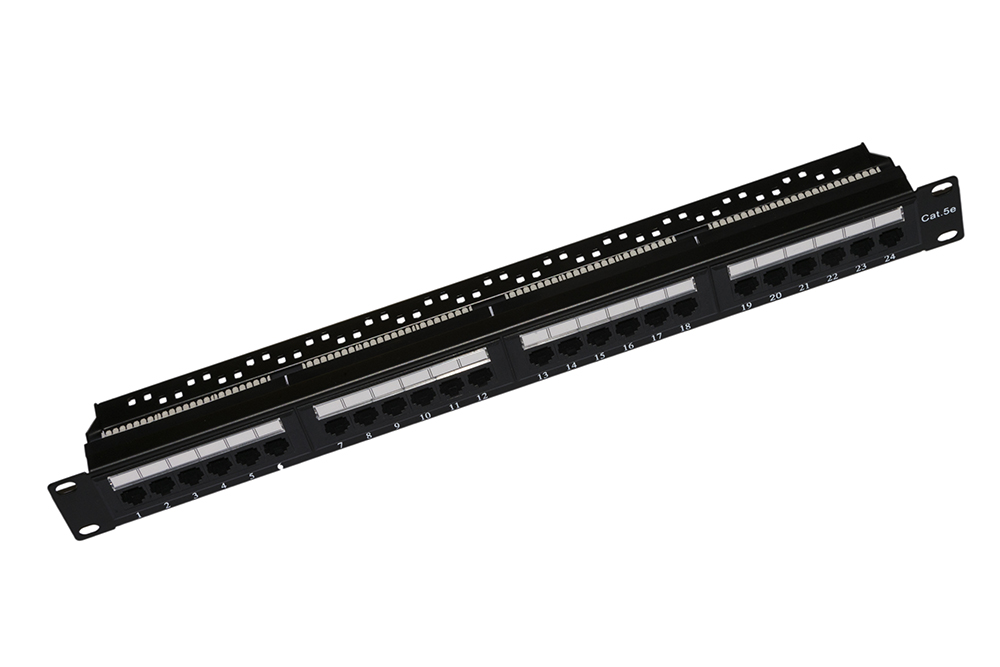 MKP5E24U - PANNELLO PATCH 19 NON SCHERMATO UTP 24 PORTE 8 POLI RJ45 PER RETI CAT.5E NERO