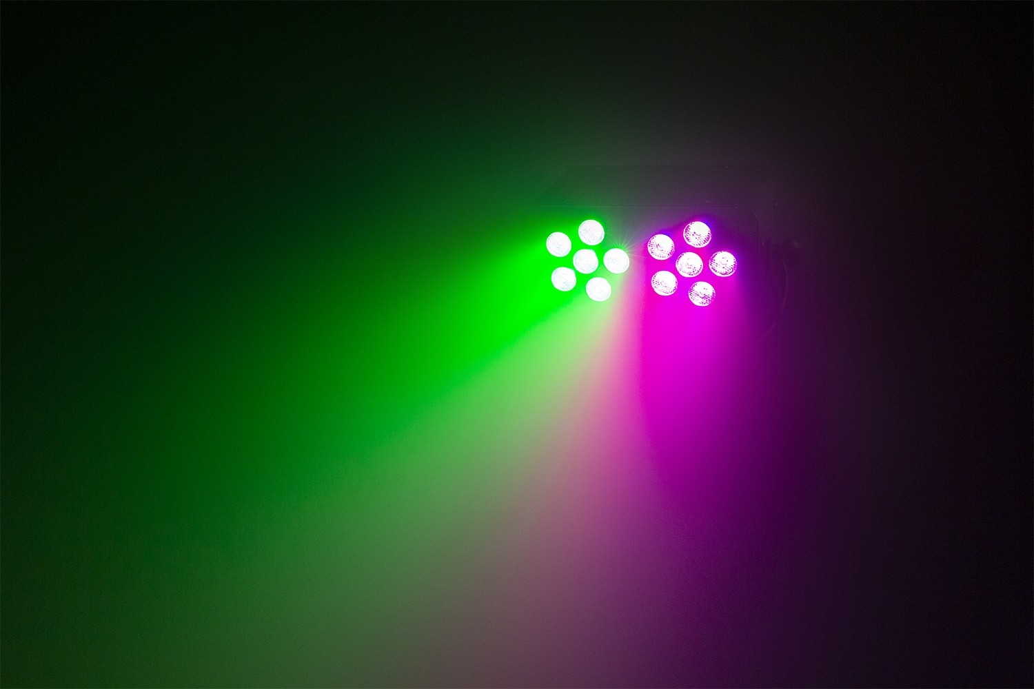 Light Effect with RGBW light beams, Model DJ Bank 124 RGBW
