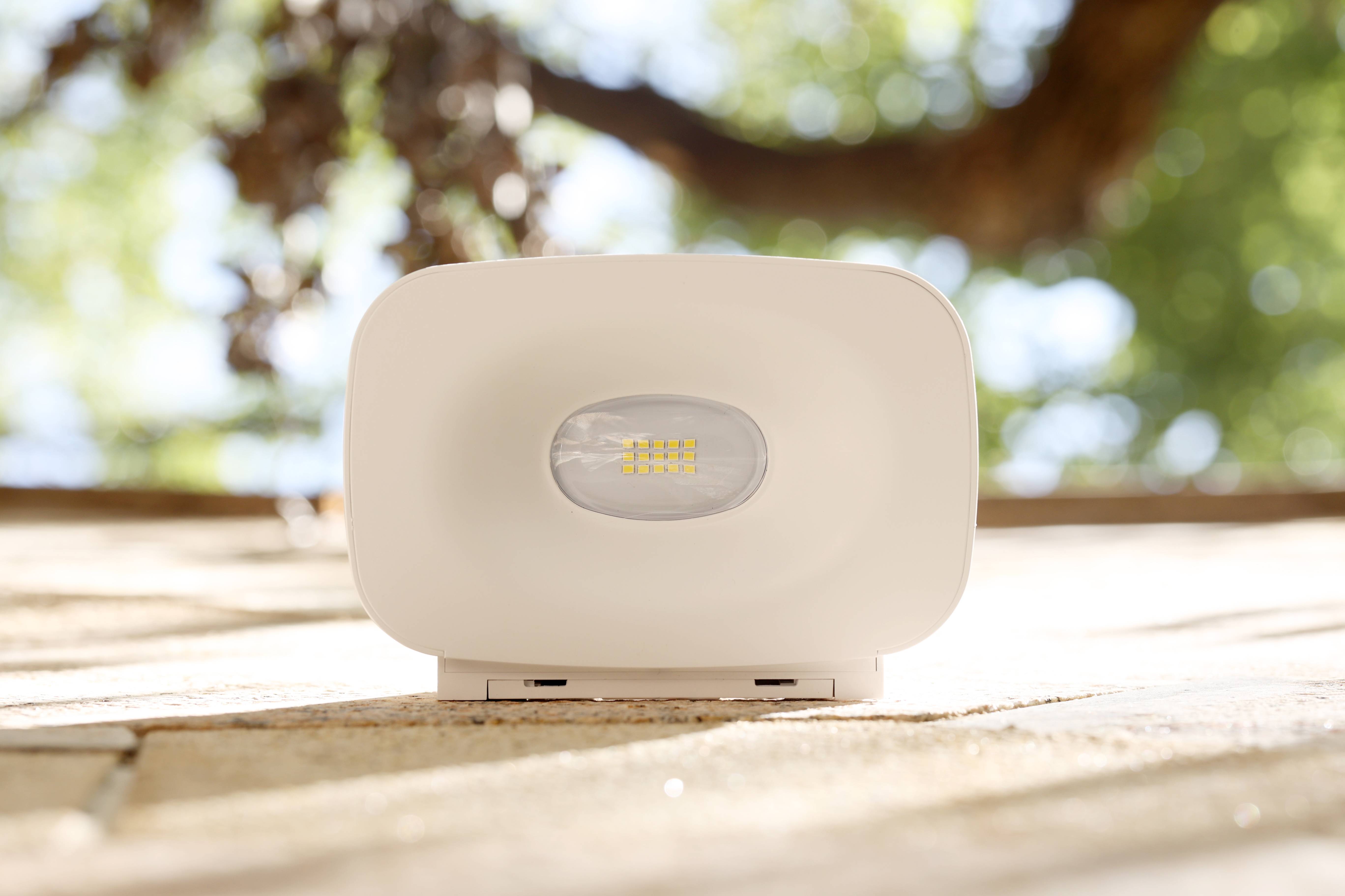 DOME 700 - applique solare bidirezionale - 4000K°