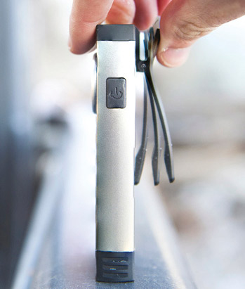 CAT CT5110 | Torcia tascabile in alluminio 250 Lumen alimentazione batterie AAA