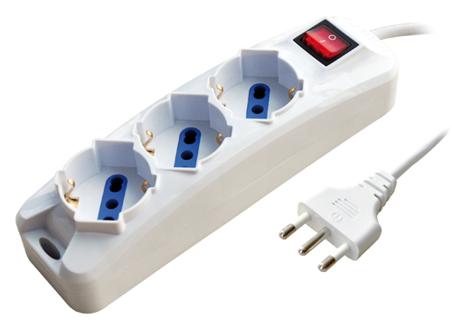 Multipresa 3 posti schuko-bipasso, spina 16A bianca con interruttore MKC power