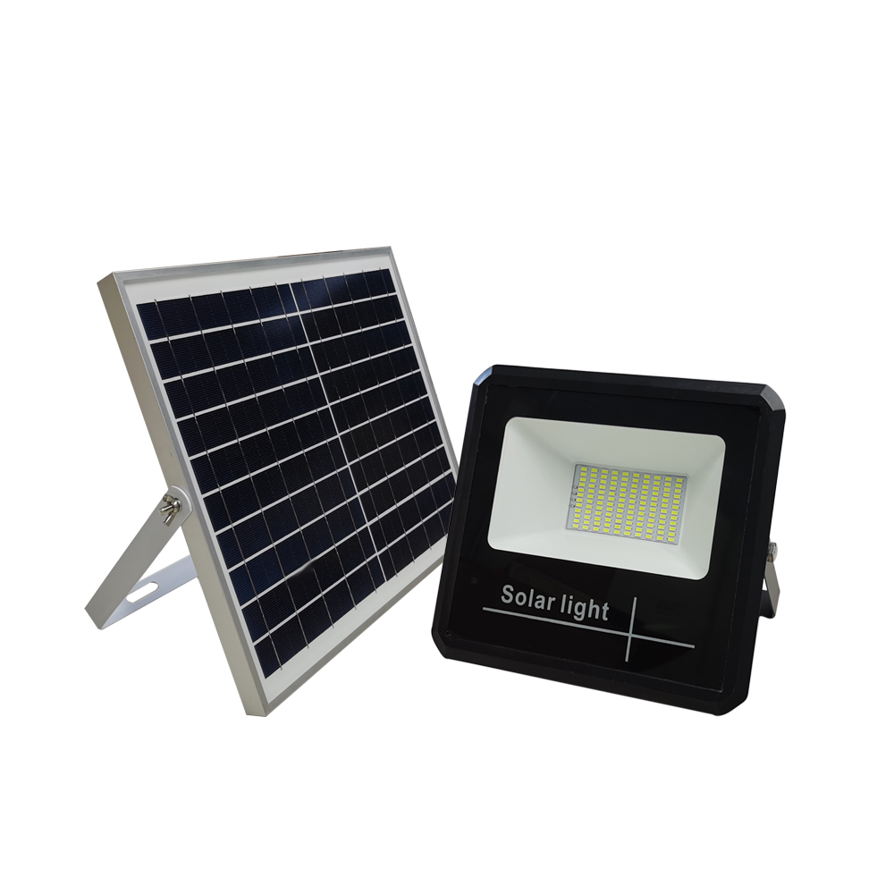 Faro solare MKC SOLAR60 60W con kit pannello solare 22W